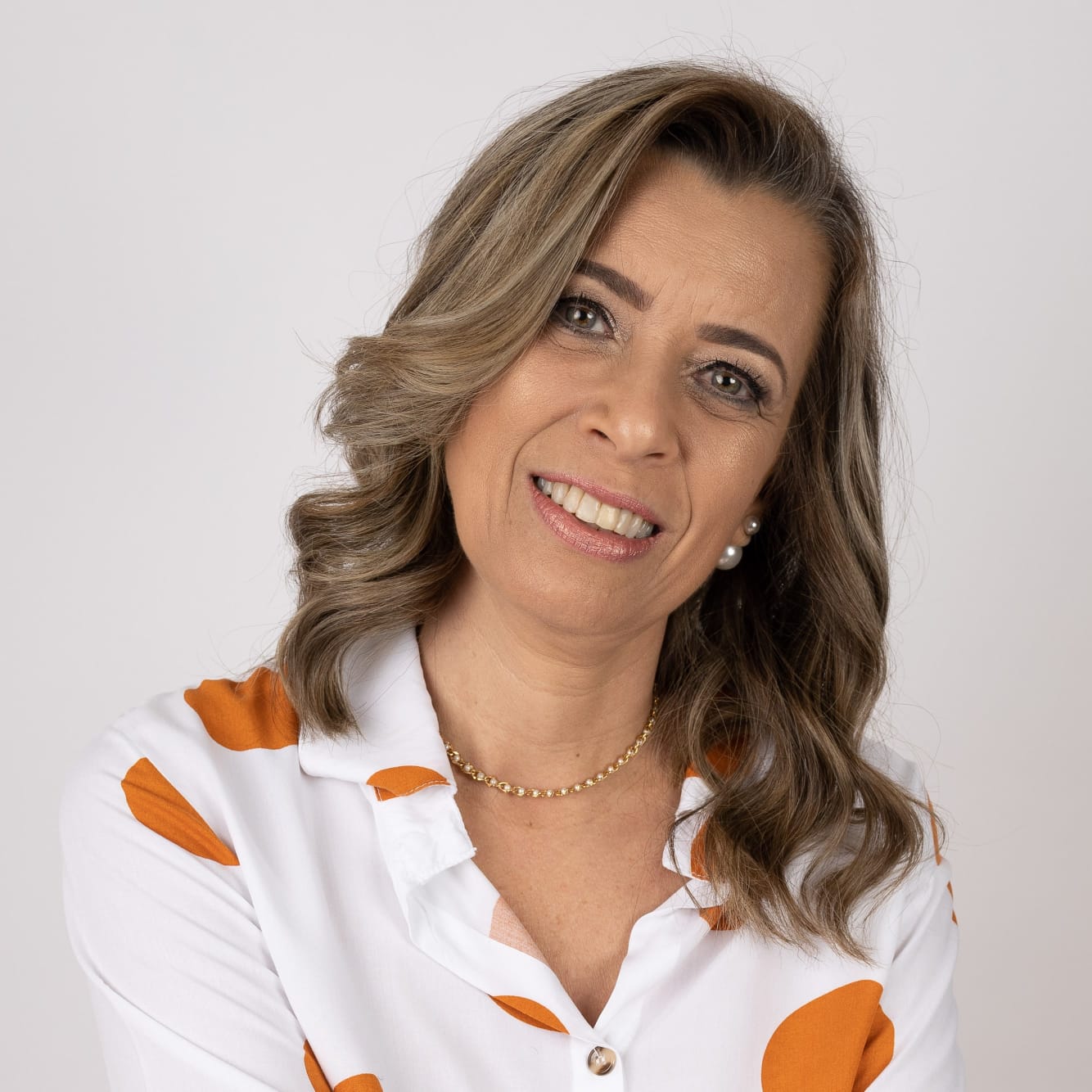 Dra. Luciane Bonelli 